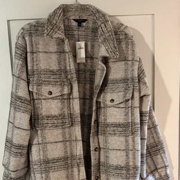 NWT Banana Republic Plaid Shacket - Picture 4 of 7
